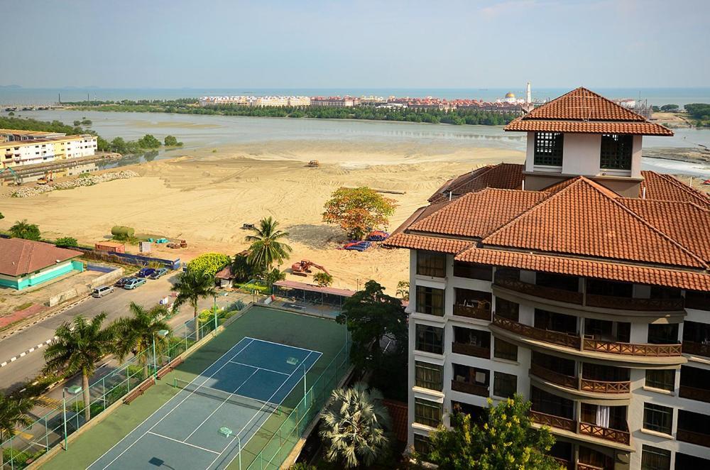 Jetty Suites Apartments Malacca Bagian luar foto