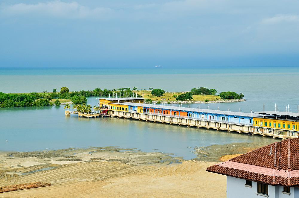 Jetty Suites Apartments Malacca Bagian luar foto